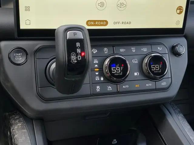 2026 Land Rover Defender P635 OCTA