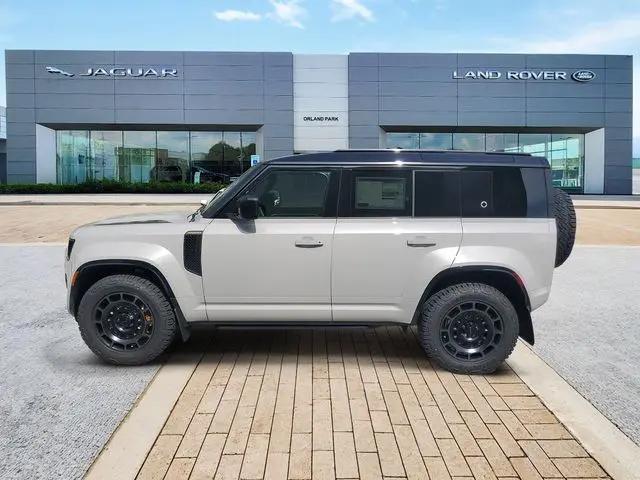 2026 Land Rover Defender P635 OCTA