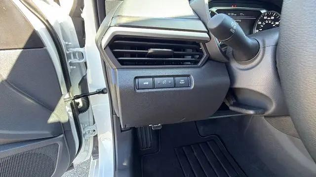 2026 Nissan Altima SV FWD