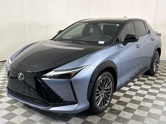 2023 Lexus RZ 450e Luxury