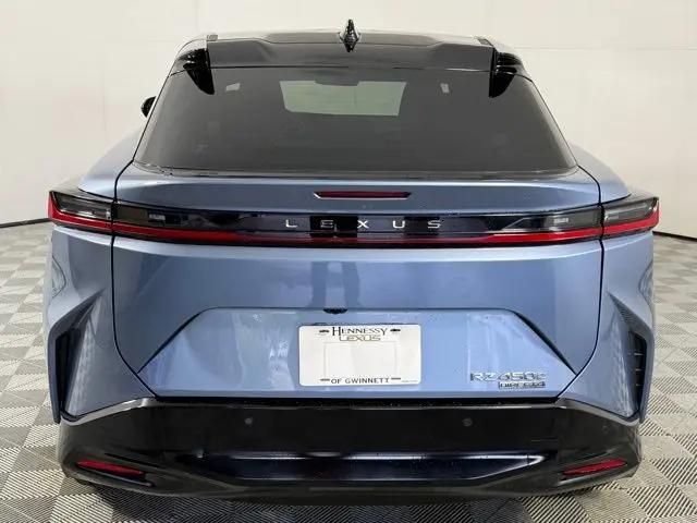 2023 Lexus RZ 450e Luxury
