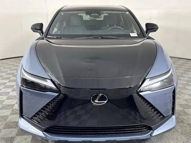 2023 Lexus RZ 450e Luxury