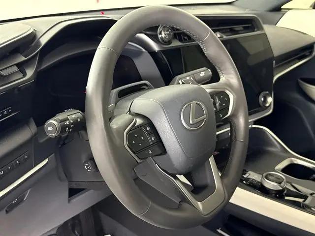 2023 Lexus RZ 450e Luxury