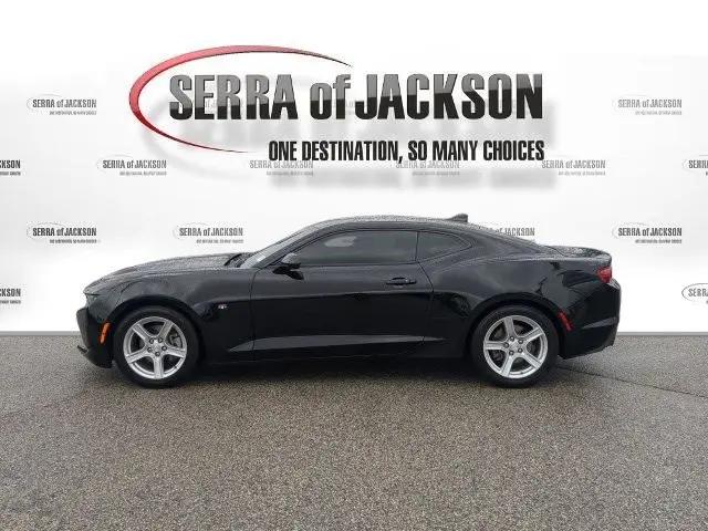 2022 Chevrolet Camaro RWD Coupe 1LT