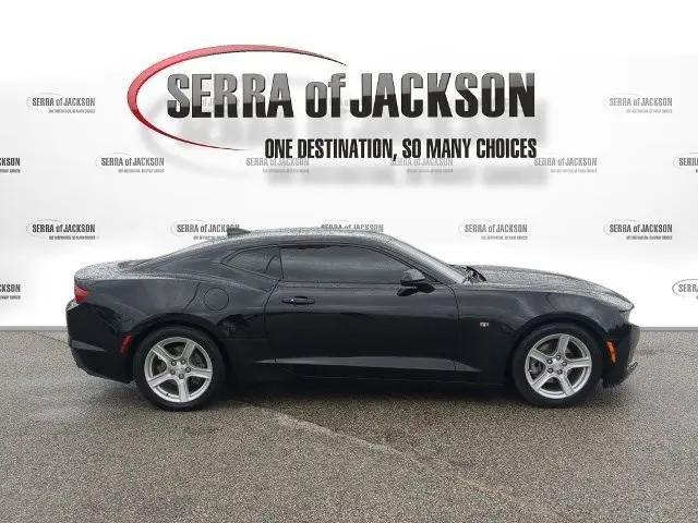 2022 Chevrolet Camaro RWD Coupe 1LT