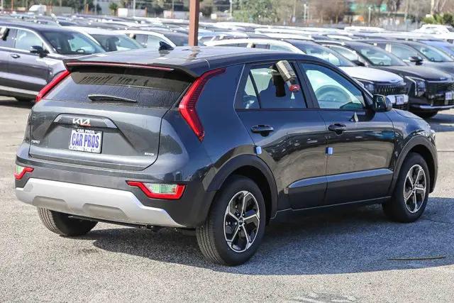 2026 Kia Niro LX