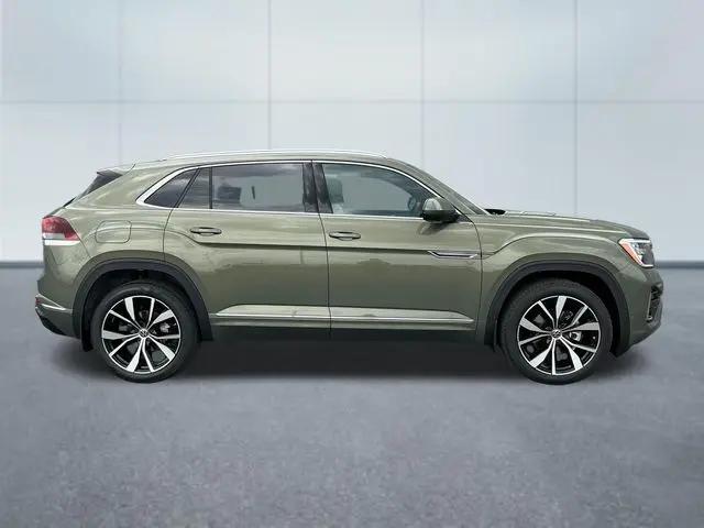 2026 Volkswagen Atlas Cross Sport SEL Premium R-Line