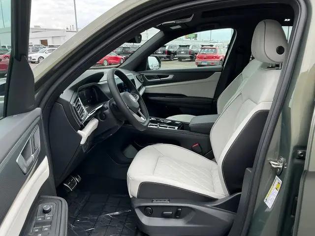 2026 Volkswagen Atlas Cross Sport SEL Premium R-Line