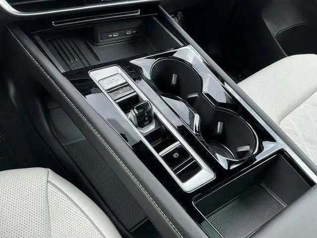 2026 Volkswagen Atlas Cross Sport SEL Premium R-Line