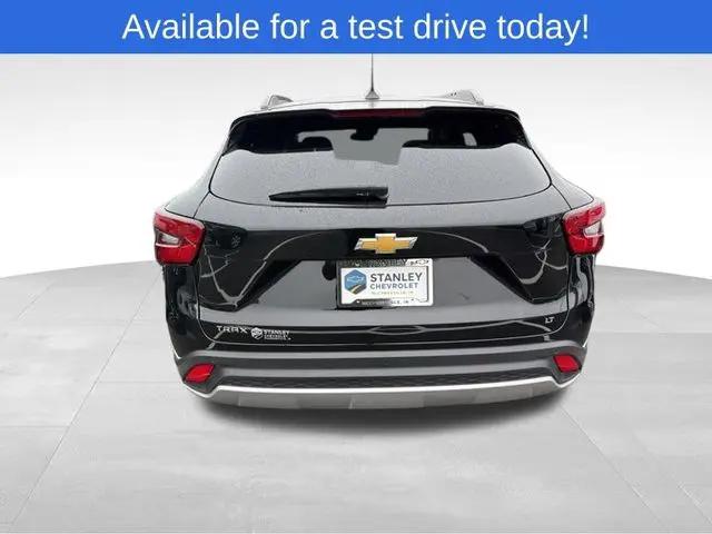 2024 Chevrolet Trax FWD LT