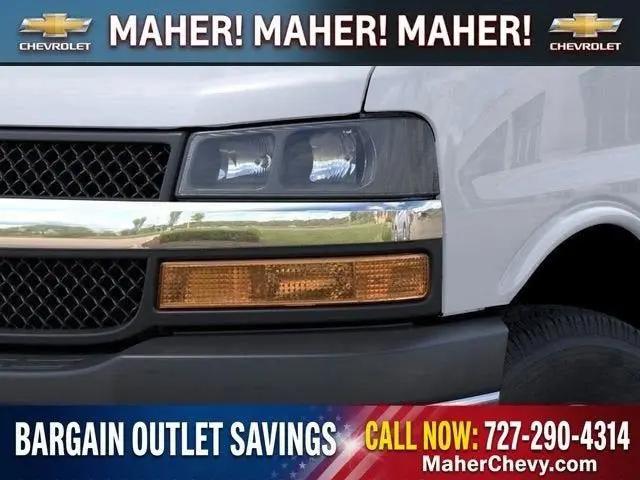 2025 Chevrolet Express Cutaway Work Van