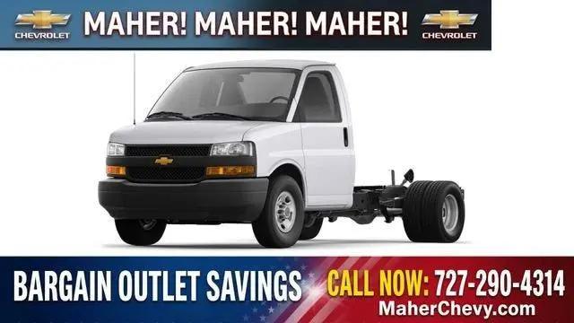 2025 Chevrolet Express Cutaway Work Van
