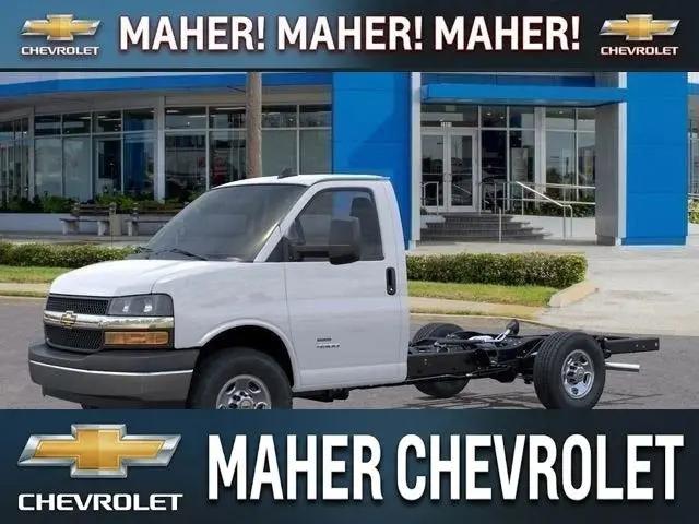 2025 Chevrolet Express Cutaway Work Van