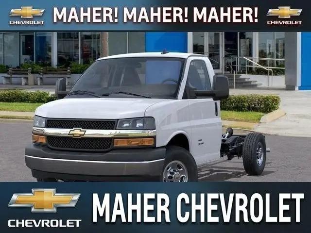 2025 Chevrolet Express Cutaway Work Van