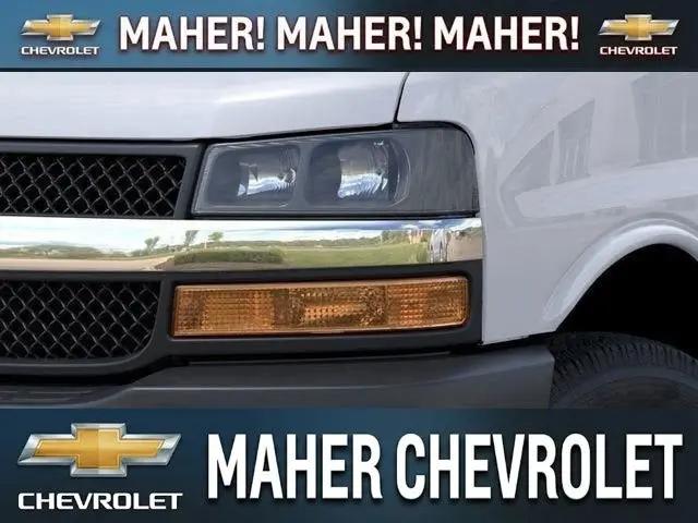 2025 Chevrolet Express Cutaway Work Van