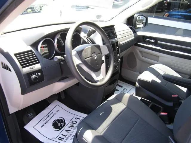 2010 Dodge Grand Caravan SE