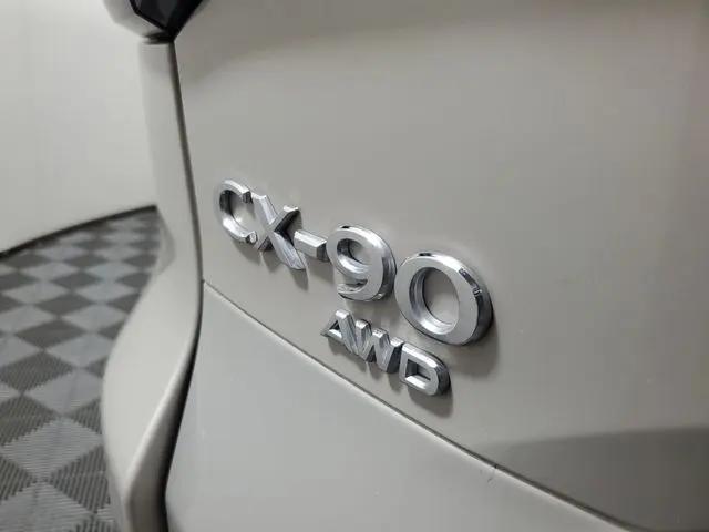 2024 Mazda X-90 3.3 Turbo Preferred