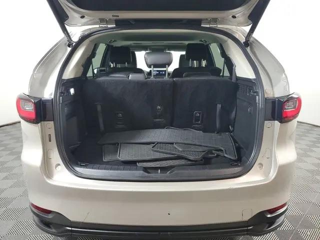 2024 Mazda X-90 3.3 Turbo Preferred