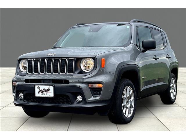 2022 Jeep Renegade Latitude 4x4 for sale in Dodgeville, WI