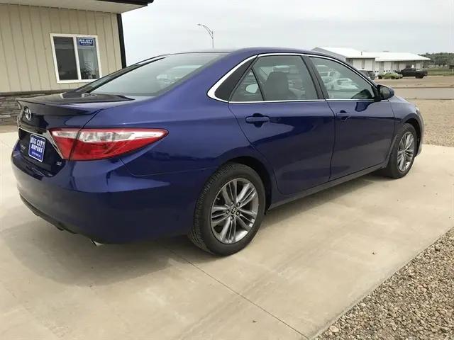 2015 Toyota Camry SE