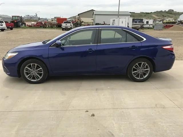 2015 Toyota Camry SE