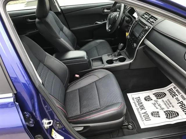 2015 Toyota Camry SE