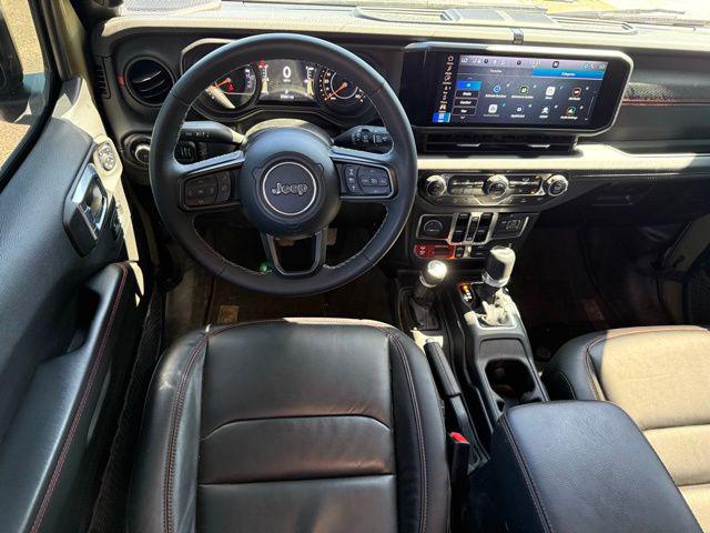2025 Jeep Wrangler 4-Door Recon 4x4