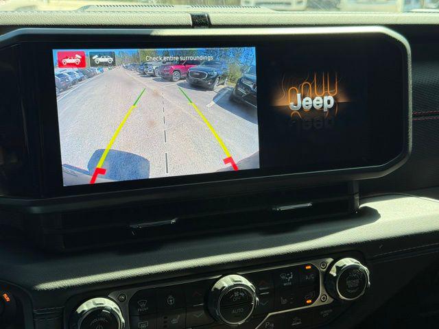2025 Jeep Wrangler 4-Door Recon 4x4