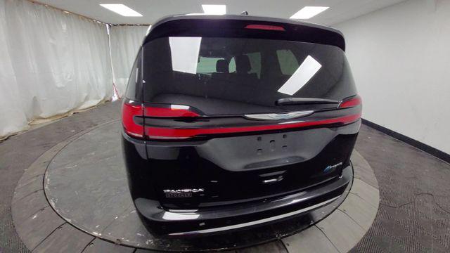 2021 Chrysler Pacifica Hybrid Touring L