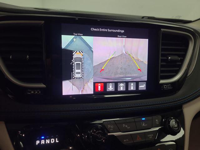 2021 Chrysler Pacifica Hybrid Touring L