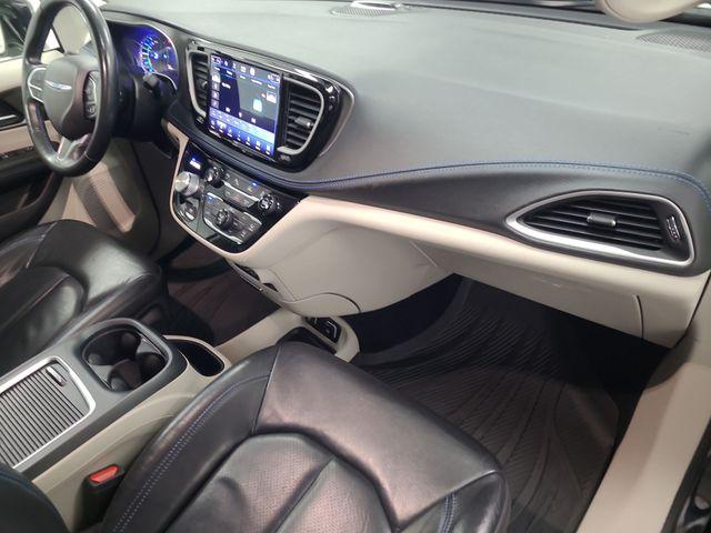 2021 Chrysler Pacifica Hybrid Touring L