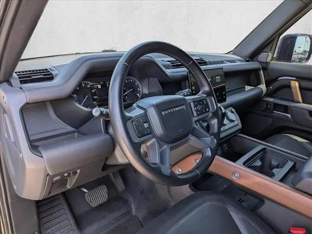 2023 Land Rover Defender 110 X-Dynamic SE