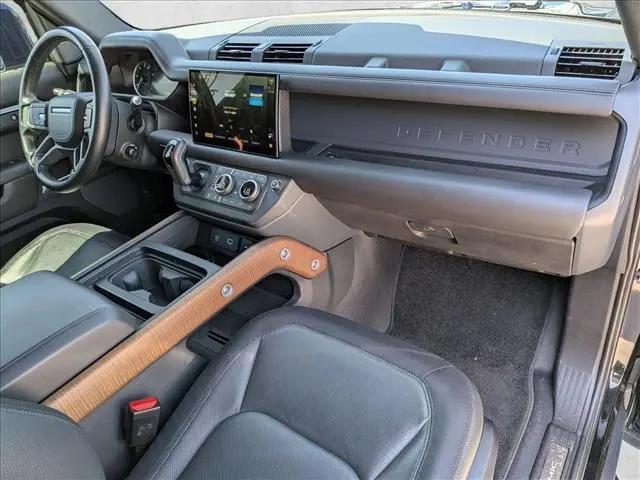2023 Land Rover Defender 110 X-Dynamic SE