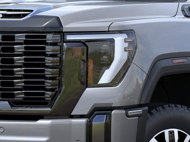2026 GMC Sierra 2500HD Crew Cab, Standard Bed, Denali Ultimate, 4WD
