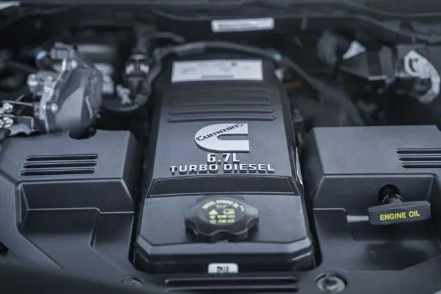 2022 Ram 2500 Laramie Crew Cab 4x4 6'4" Box