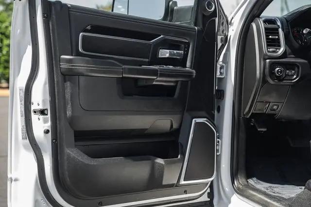 2022 Ram 2500 Laramie Crew Cab 4x4 6'4" Box