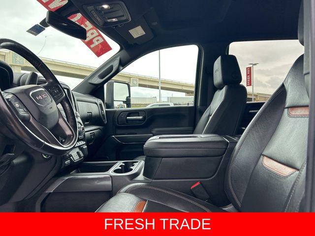 2022 GMC Sierra 2500HD 4WD Crew Cab Standard Bed AT4