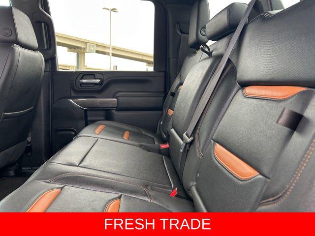 2022 GMC Sierra 2500HD 4WD Crew Cab Standard Bed AT4