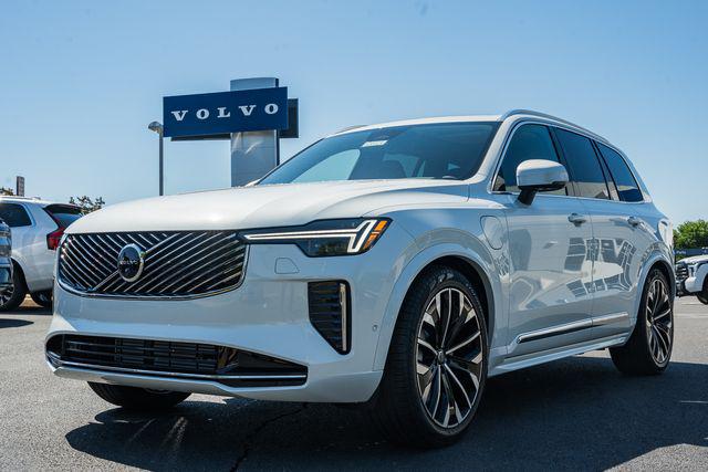 2026 Volvo XC90 Plug-In Hybrid Ultra, T8 AWD, Electric/Gasoline, Bright, 6 Seats