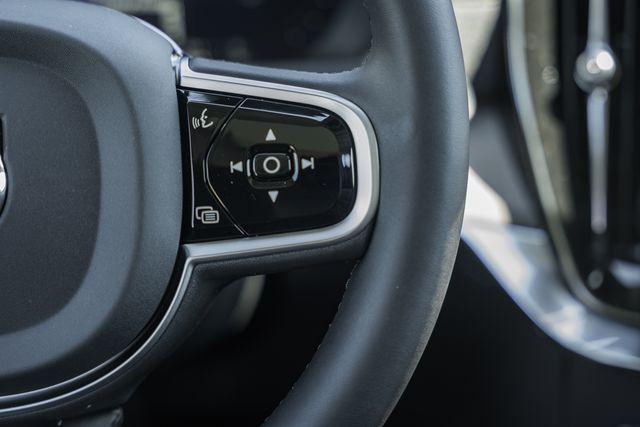 2026 Volvo XC90 Plug-In Hybrid Ultra, T8 AWD, Electric/Gasoline, Bright, 6 Seats