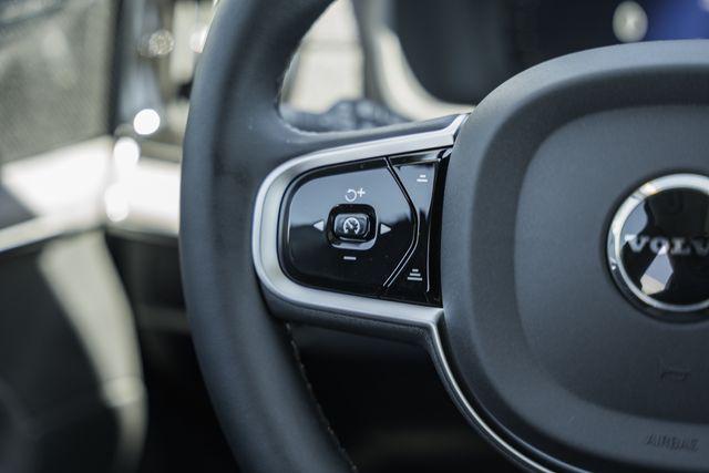 2026 Volvo XC90 Plug-In Hybrid Ultra, T8 AWD, Electric/Gasoline, Bright, 6 Seats