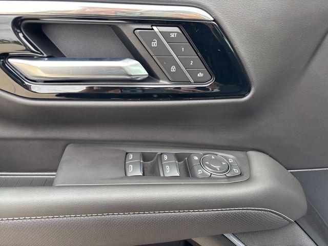 2026 Chevrolet Suburban Premier, 4WD