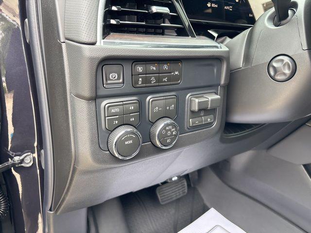2026 Chevrolet Suburban Premier, 4WD