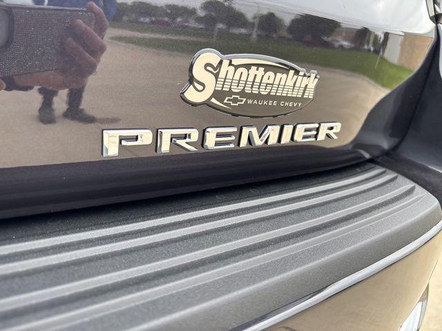 2026 Chevrolet Suburban Premier, 4WD