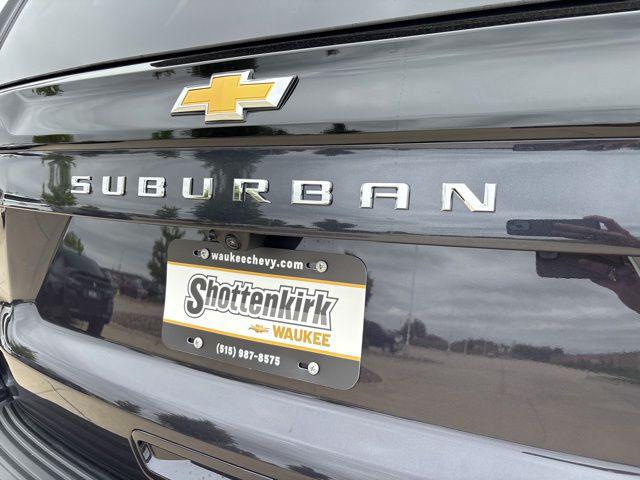 2026 Chevrolet Suburban Premier, 4WD