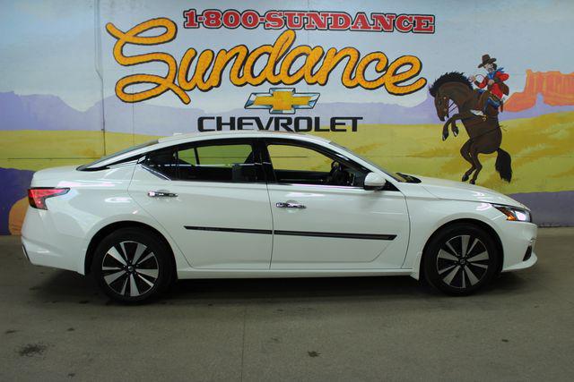 2019 Nissan Altima 2.5 SV for sale in Grand Ledge, MI
