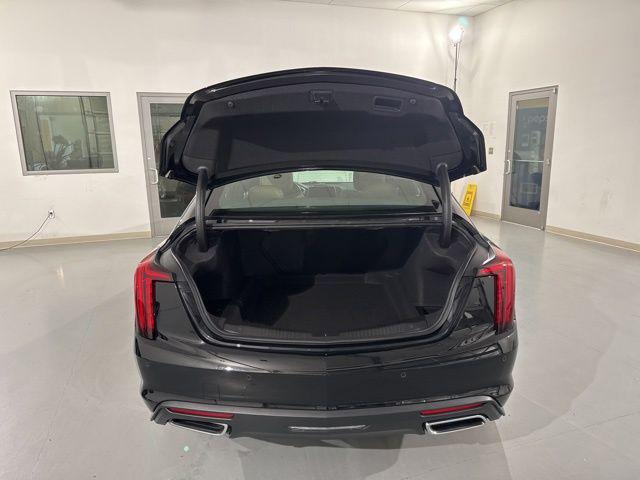 2022 Cadillac CT5 Premium Luxury