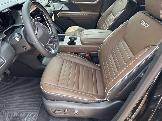 2026 GMC Acadia Denali Ultimate AWD