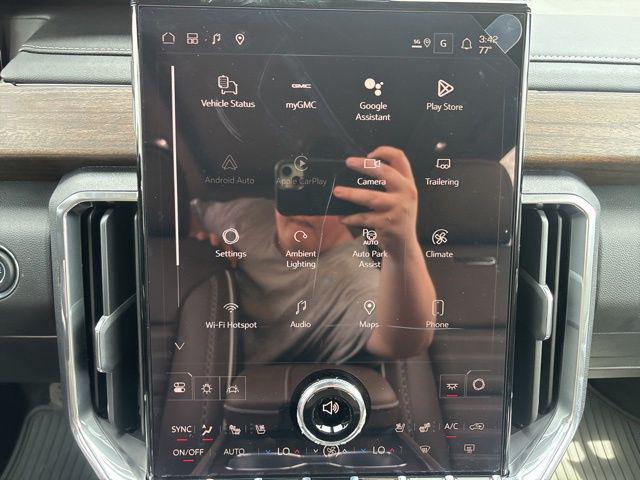 2026 GMC Acadia Denali Ultimate AWD