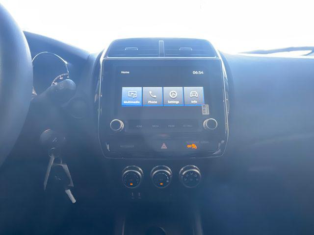 2026 Mitsubishi Outlander Sport 2.0 LE